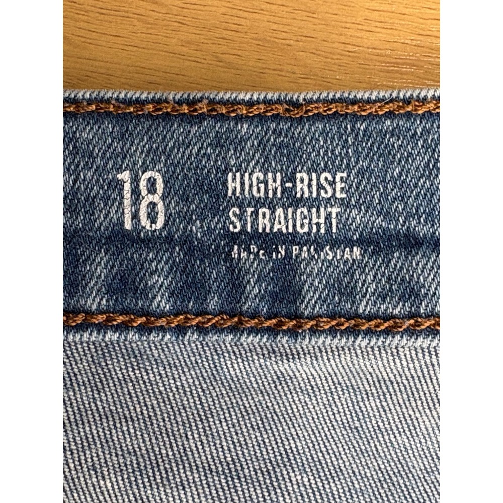 a.n.a High-Rise Straight Jeans Blue Distressed Raw Hem Size 18 - Picture 8 of 9